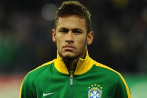 九游体育-哈登空降RNG赛场？关键助攻引爆全场，跨界大胜引全网热议！